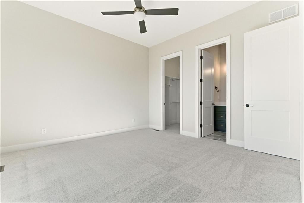 1817 NE Lashbrook Circle — photo 38