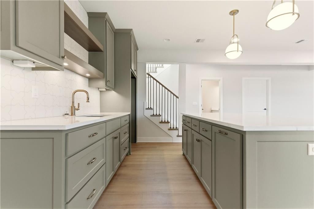 1817 NE Lashbrook Circle — photo 47