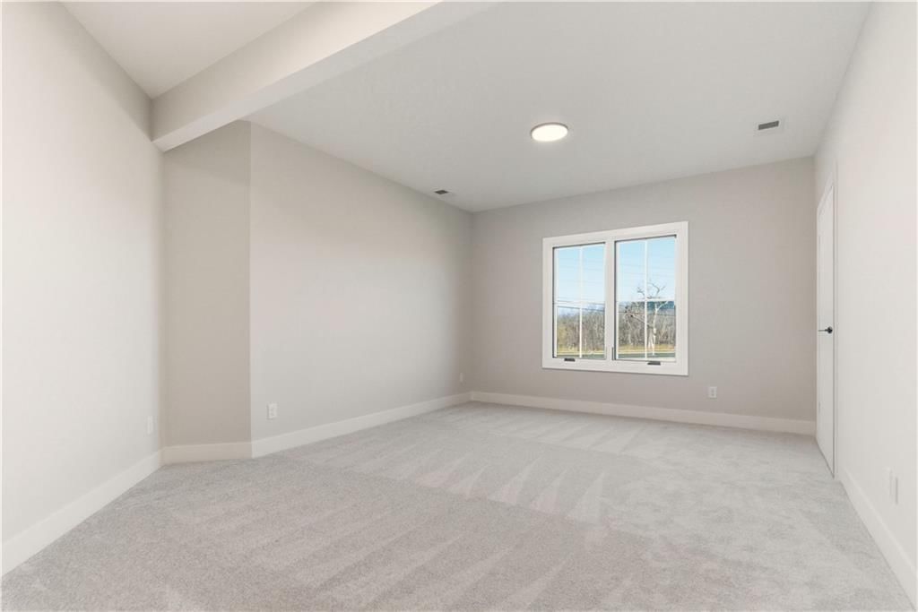 1817 NE Lashbrook Circle — photo 49