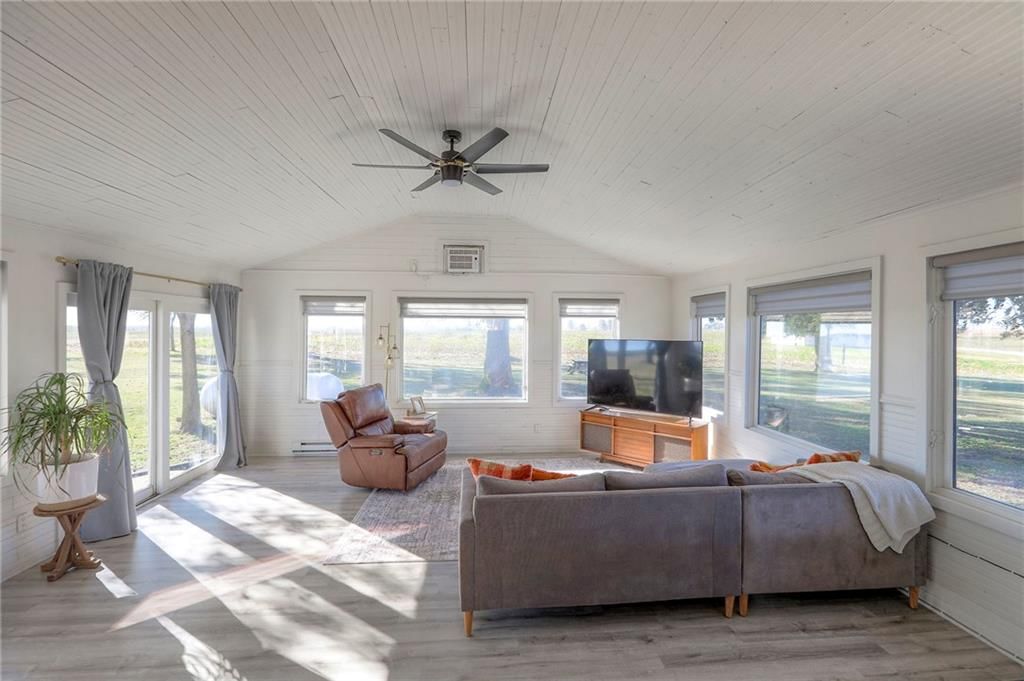 8282 S Highway 13 N/A — photo 10
