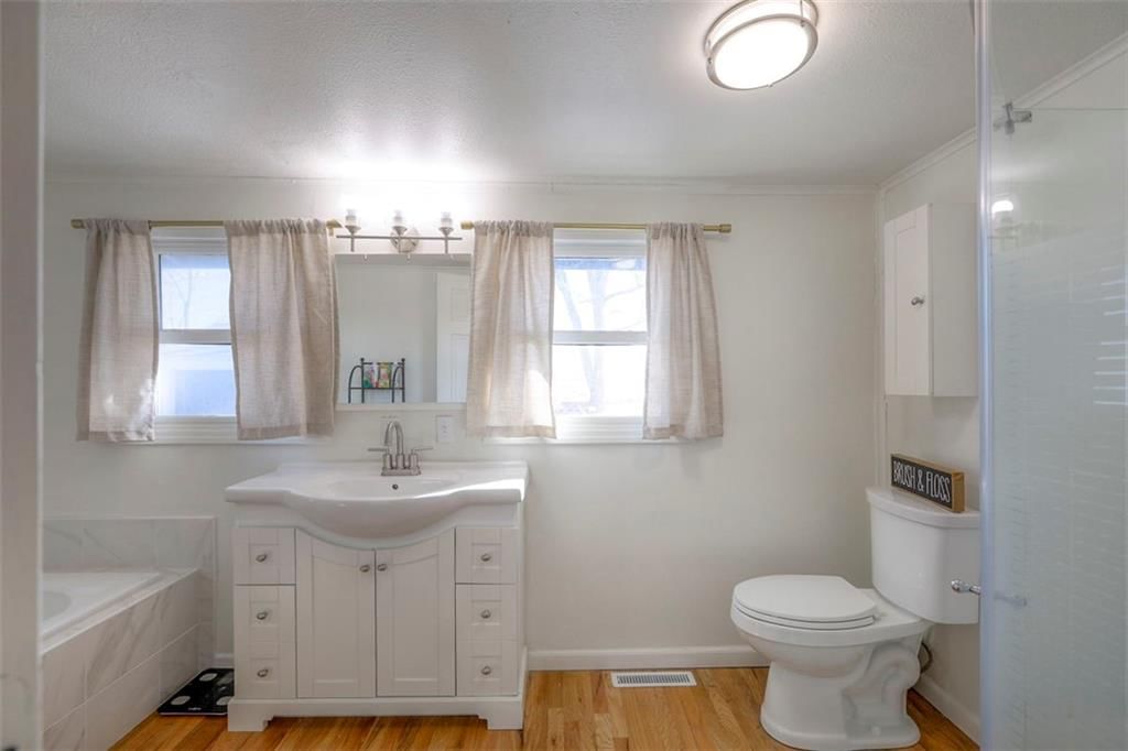 8282 S Highway 13 N/A — photo 21