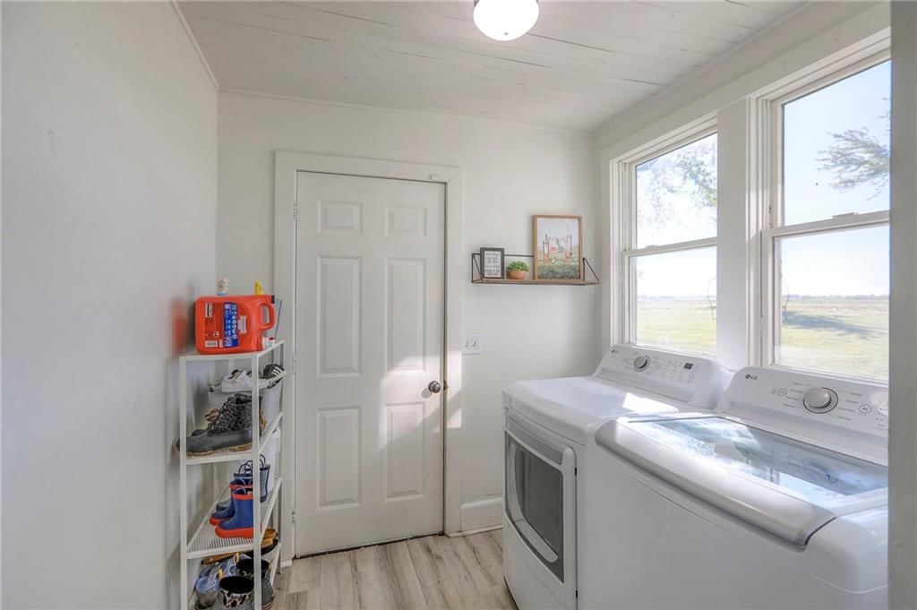 8282 S Highway 13 N/A — photo 24