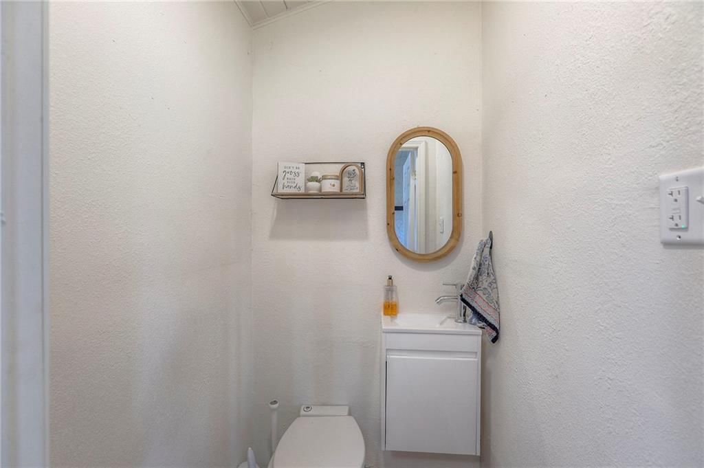 8282 S Highway 13 N/A — photo 34