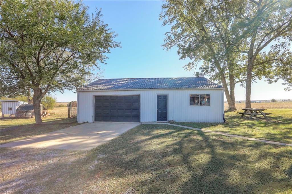 8282 S Highway 13 N/A — photo 35