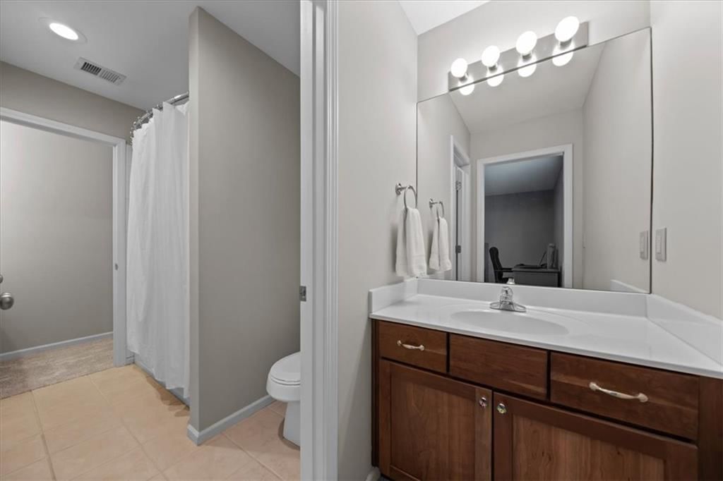 15813 Linden Street — photo 22
