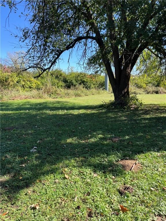 16405 E Truman Road — photo 4