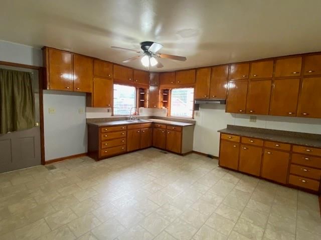 1025 Laramie Street — photo 15