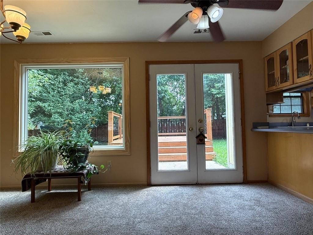 2516 Kensington Road — photo 3