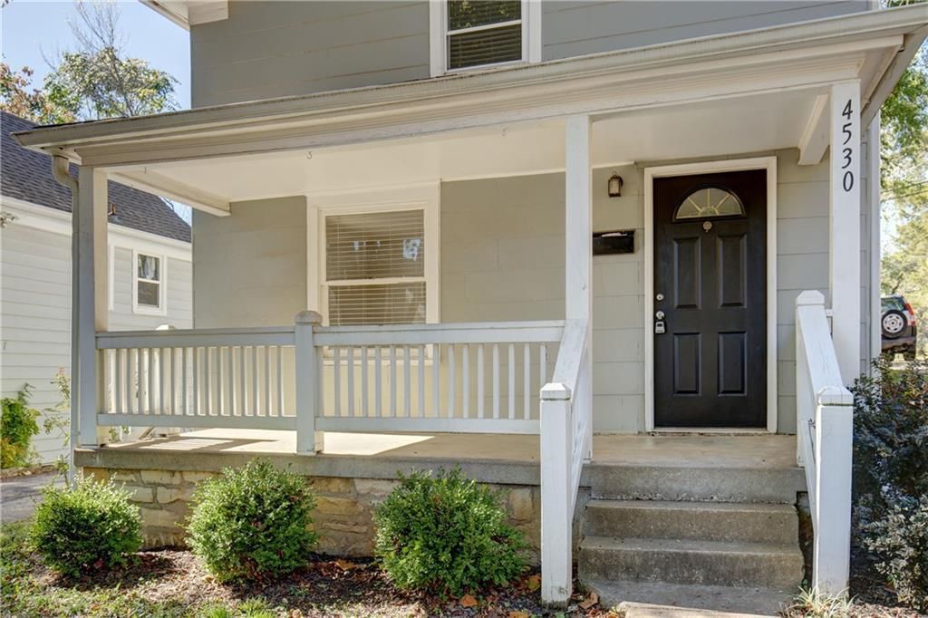 4530 Bell Street — photo 3