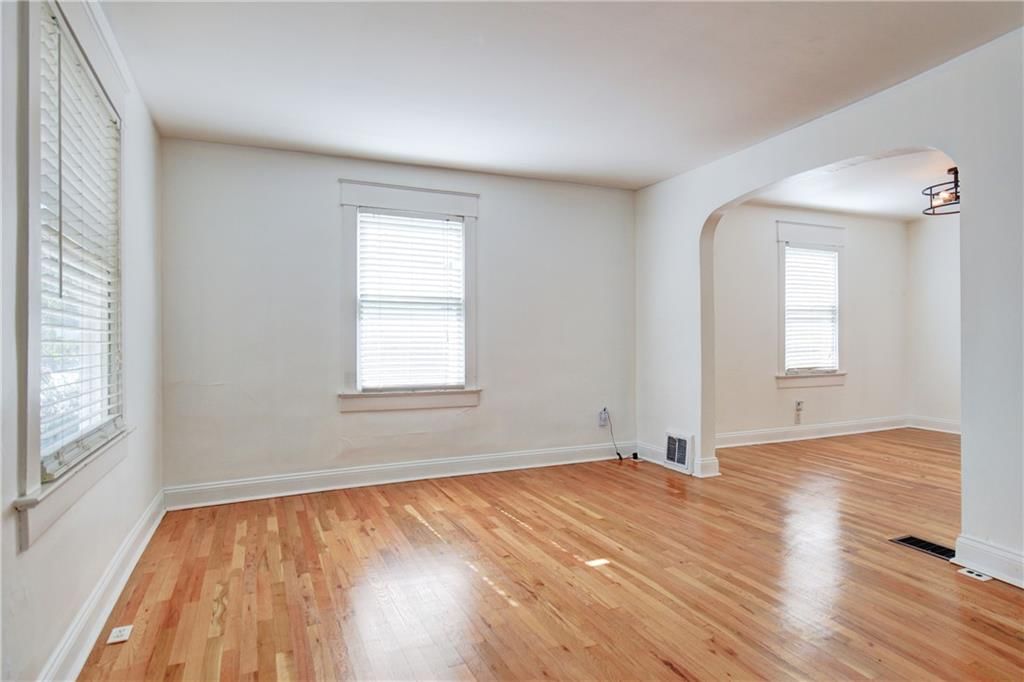 4530 Bell Street — photo 5