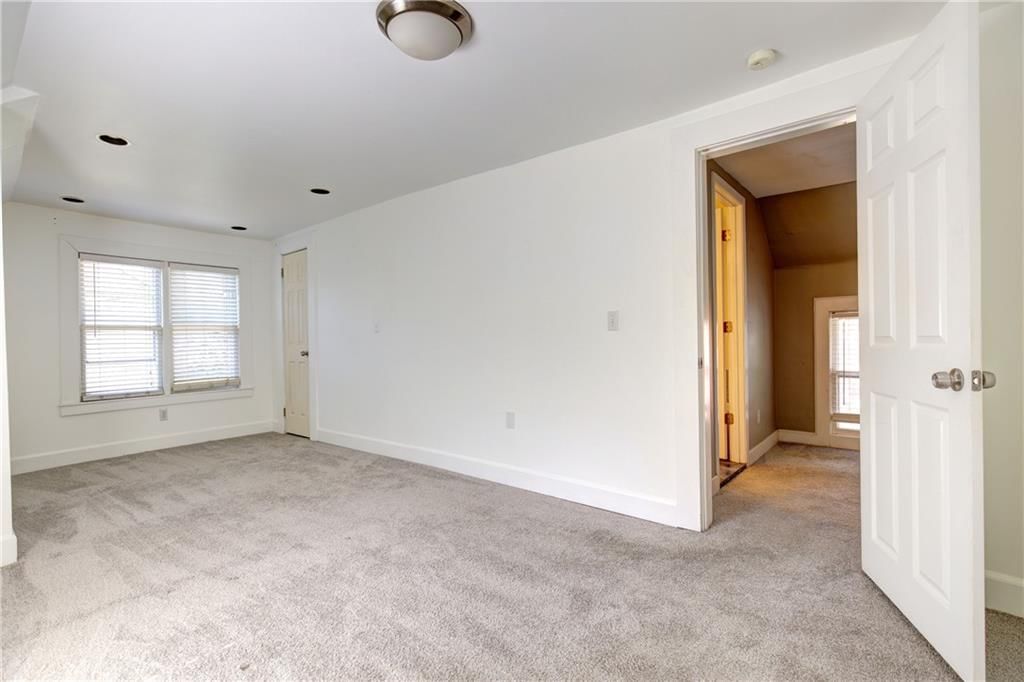 4530 Bell Street — photo 15