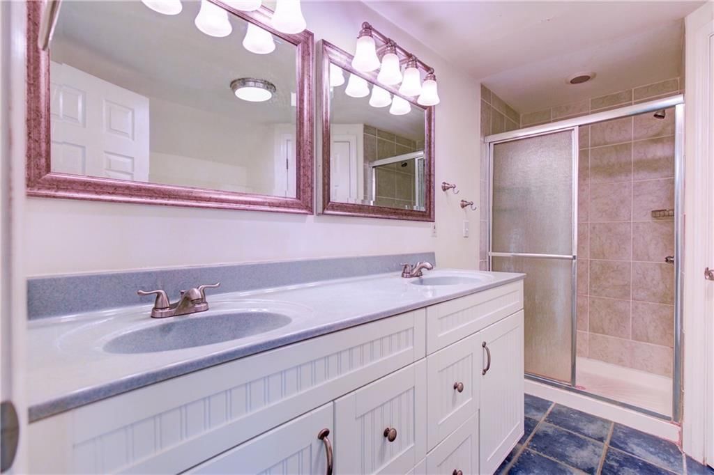 4530 Bell Street — photo 19