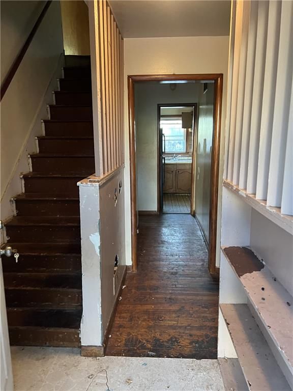 Photo 19 of 21 - 5800 Askew Avenue