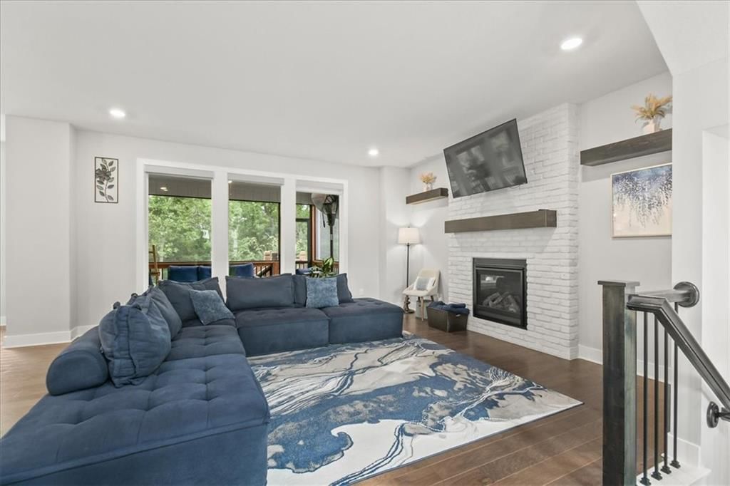 Photo 9 of 43 - 9020 SE 2nd Street