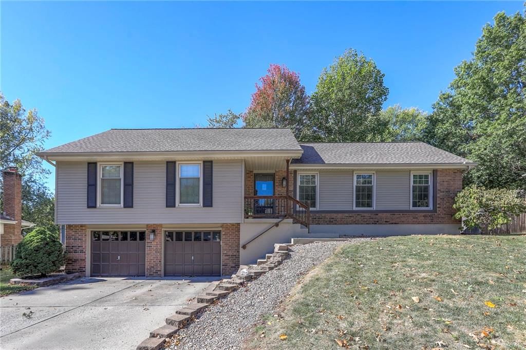 400 NE Stanton Lane — photo 1