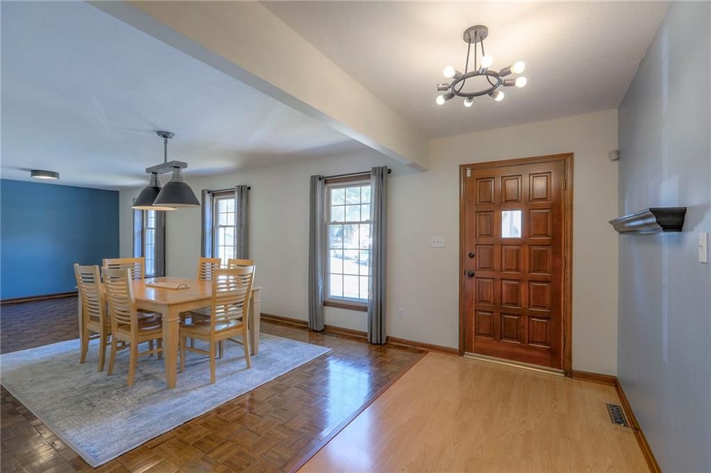 400 NE Stanton Lane — photo 16