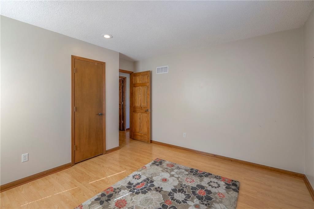 400 NE Stanton Lane — photo 28