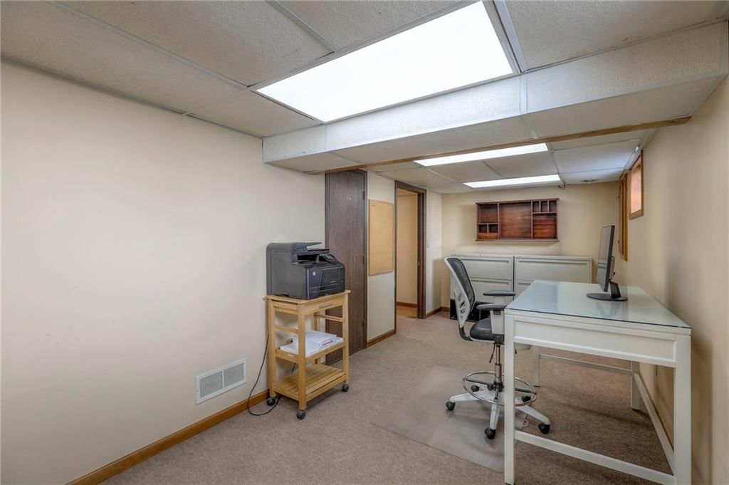 400 NE Stanton Lane — photo 30
