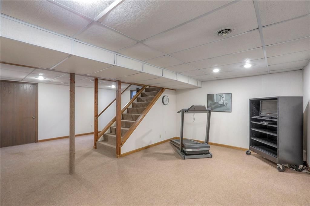 400 NE Stanton Lane — photo 32