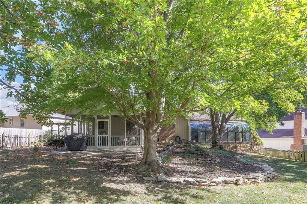 400 NE Stanton Lane — photo 34