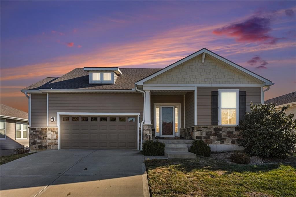9213 Kenton Street, Lenexa, KS