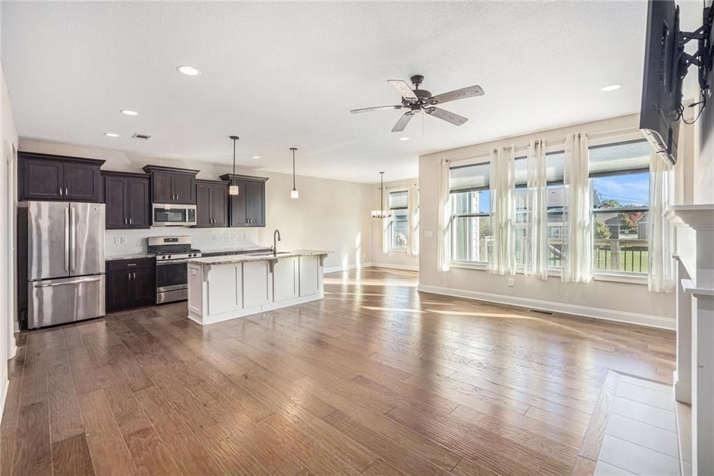 9213 Kenton Street — photo 10