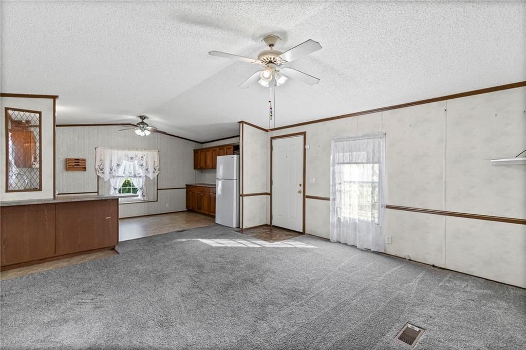 302 Sycamore Street — photo 7