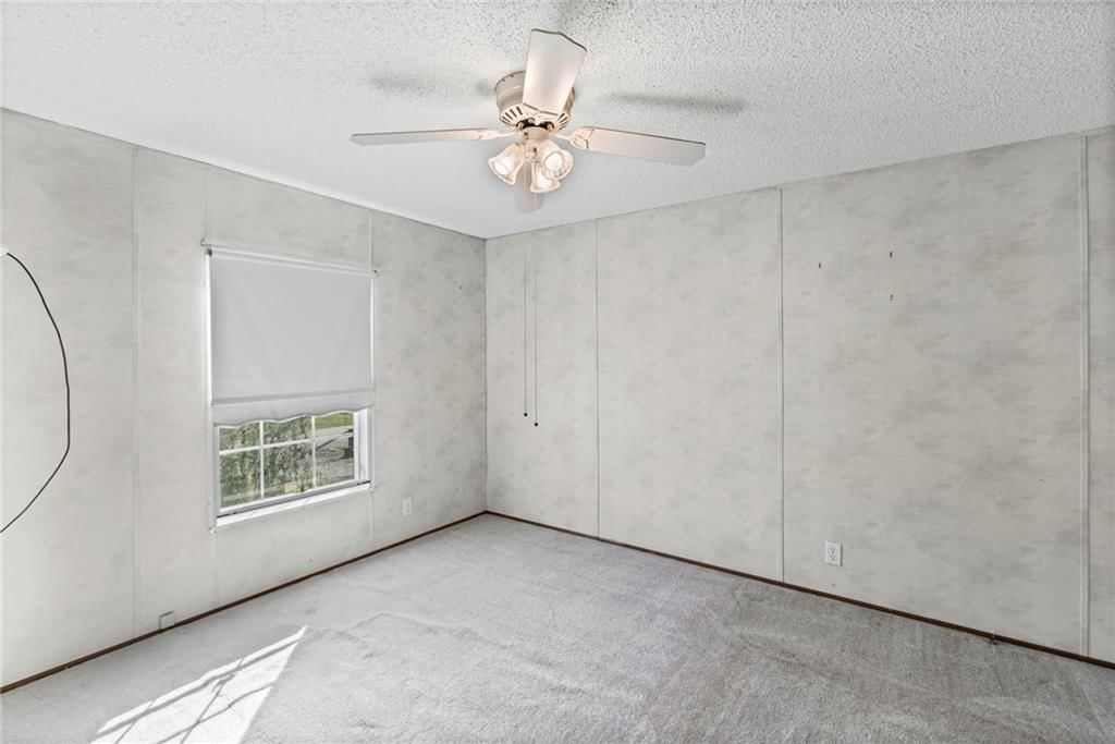 302 Sycamore Street — photo 17