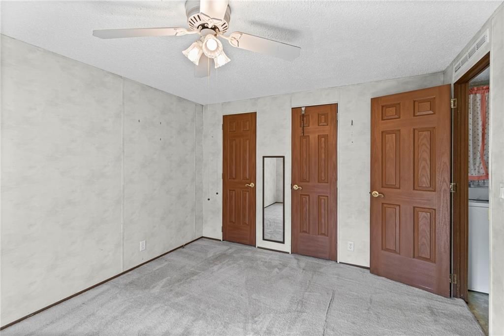 302 Sycamore Street — photo 18