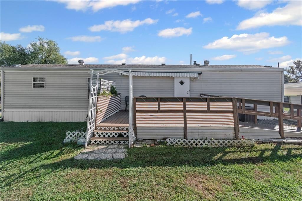 302 Sycamore Street — photo 26