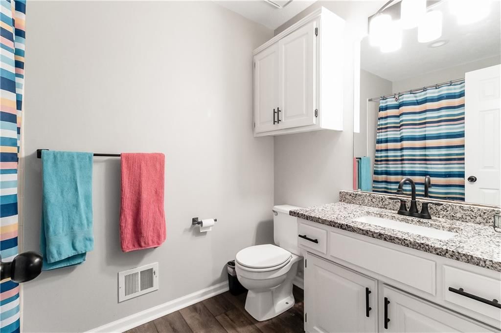 12104 Cedar Street — photo 25