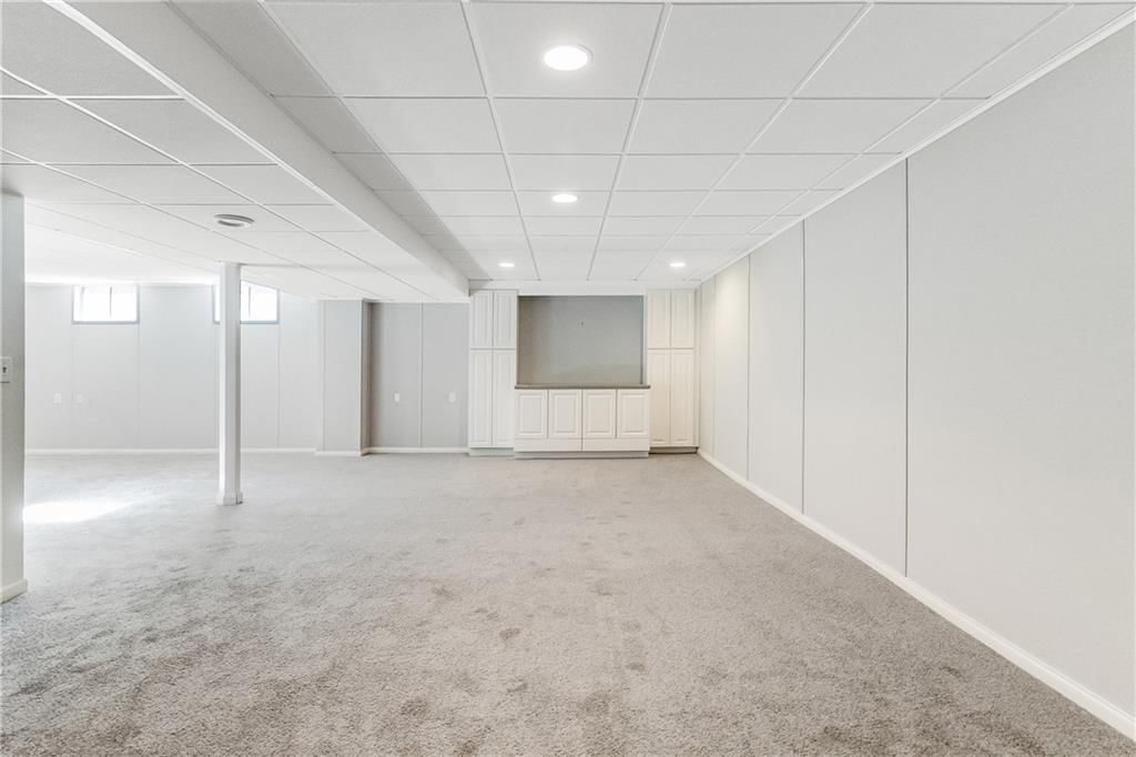 12104 Cedar Street — photo 35