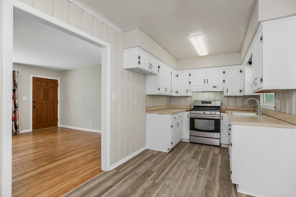 11700 Troost Ave Avenue — photo 8