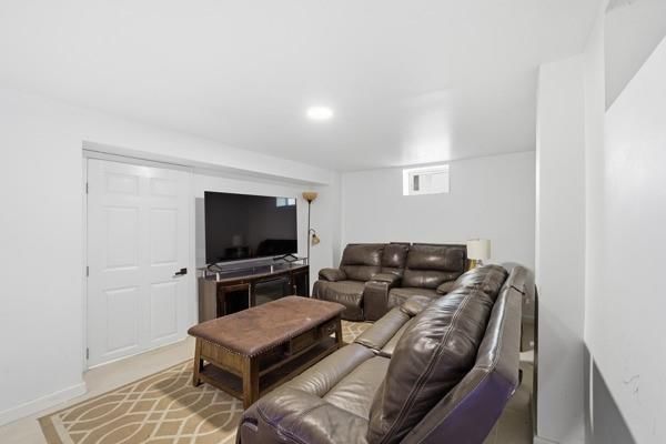 7835 Donnelly Avenue — photo 25