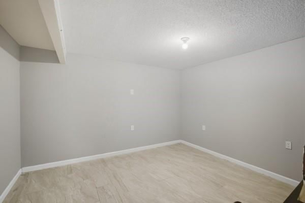 7835 Donnelly Avenue — photo 27
