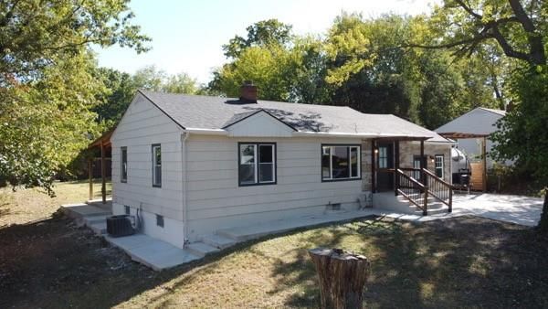 7835 Donnelly Avenue — photo 28