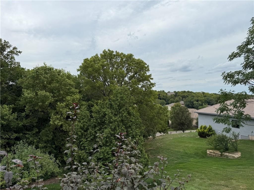 1564 Fountain Drive — photo 10