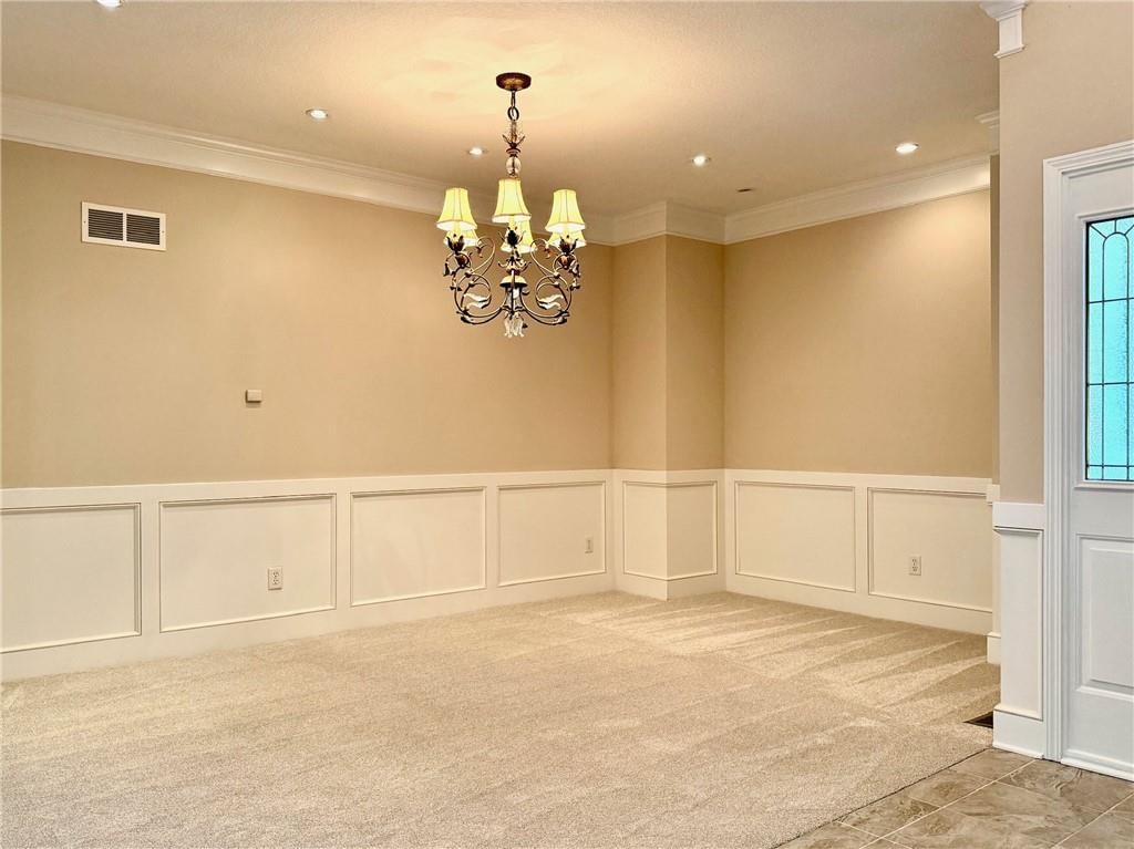 1564 Fountain Drive — photo 14