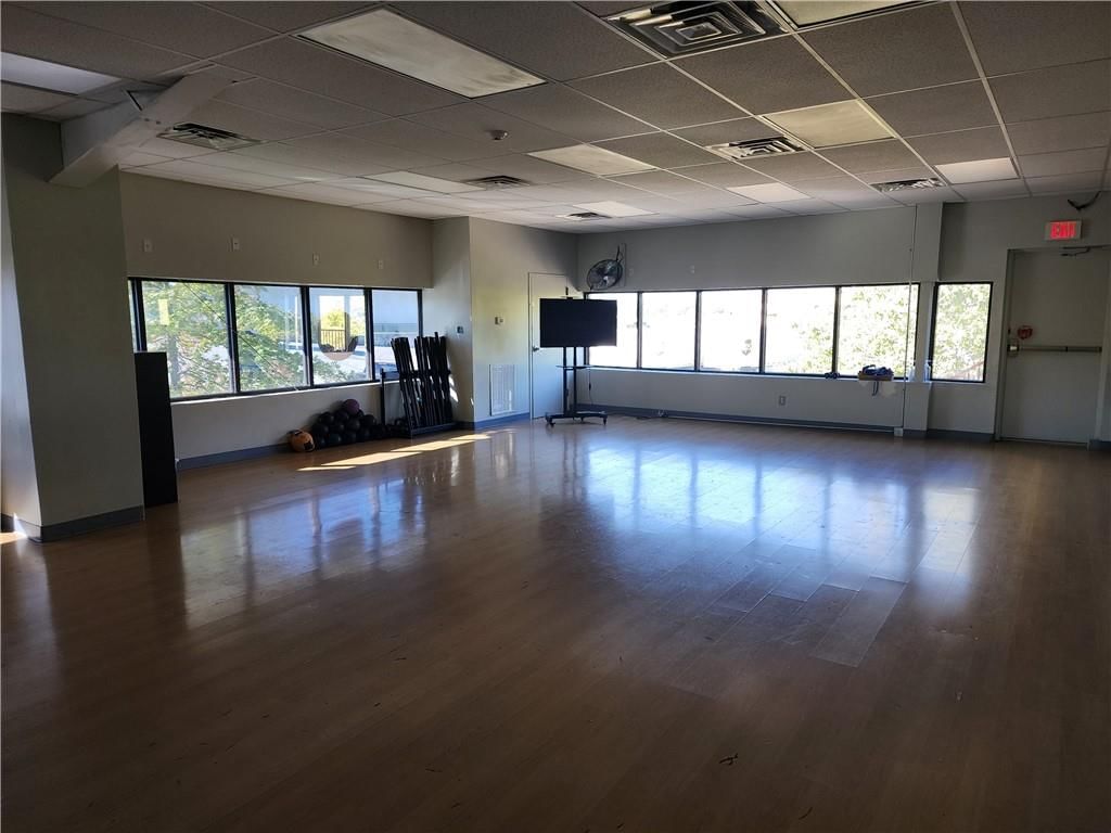 175 Industrial Park Drive — photo 11