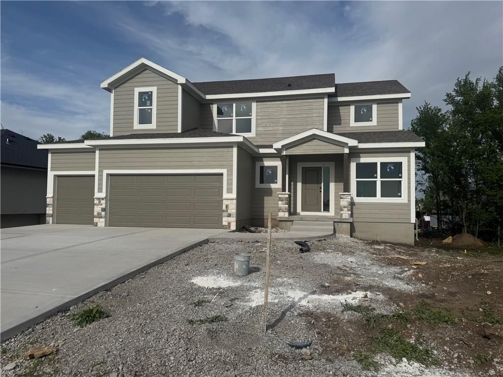 20727 Emerald Street — photo 2