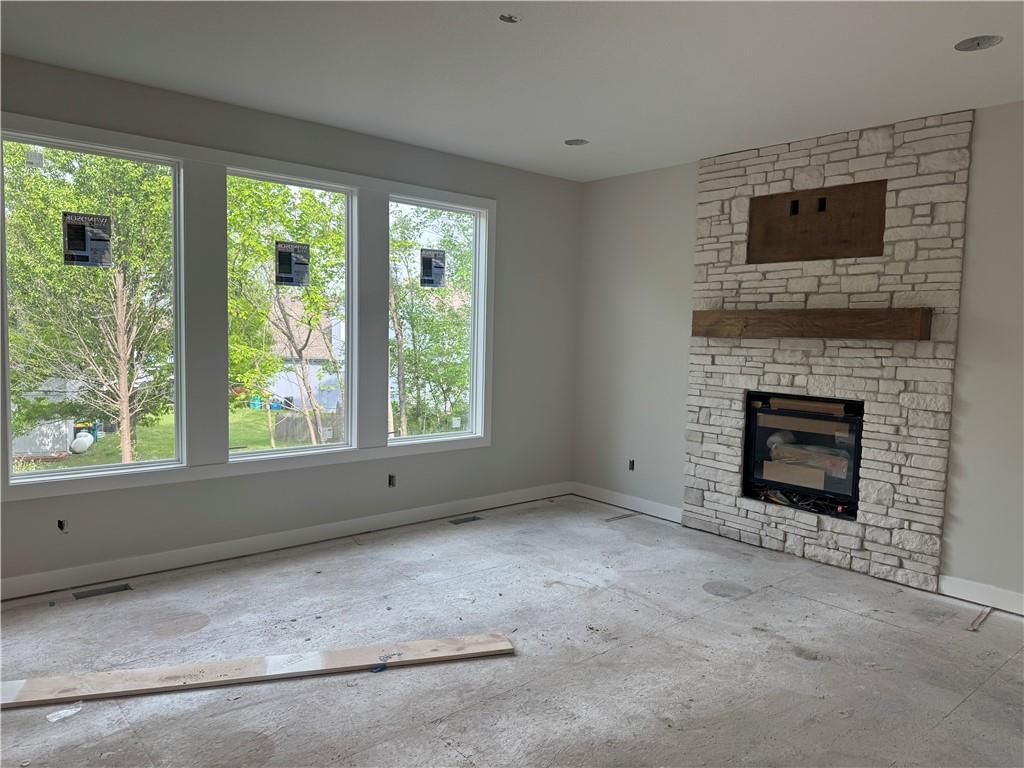 20727 Emerald Street — photo 7