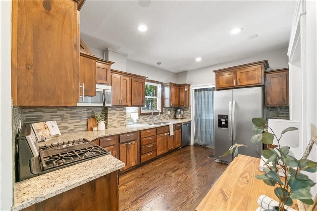 Photo 18 of 48 - 419 N 17th Street