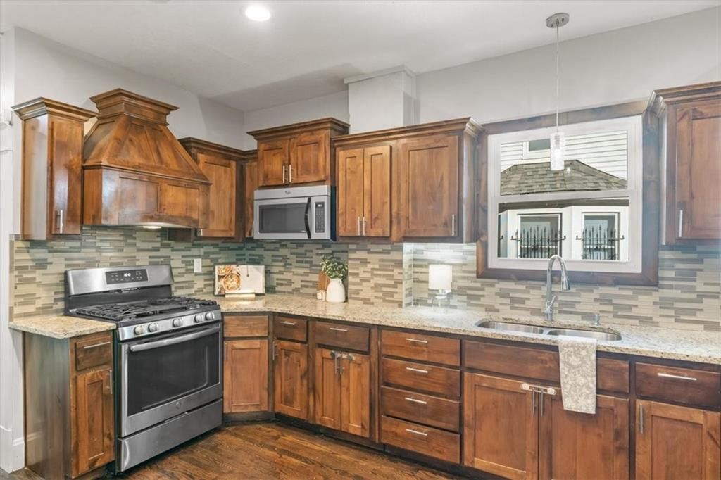 Photo 19 of 48 - 419 N 17th Street