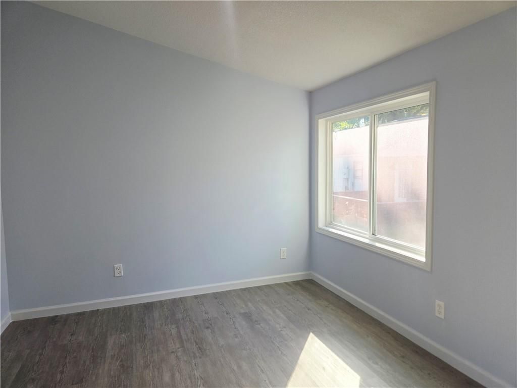 205 W 20th Street — photo 7