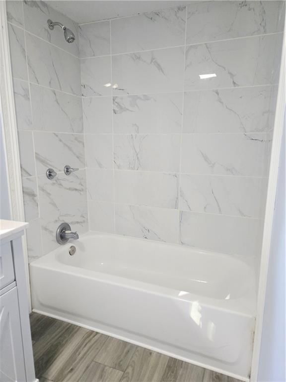 205 W 20th Street — photo 9