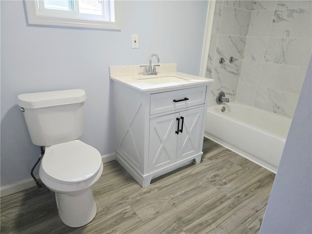 205 W 20th Street — photo 10