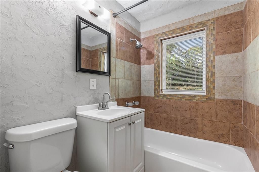 128 S Arlington Avenue — photo 13
