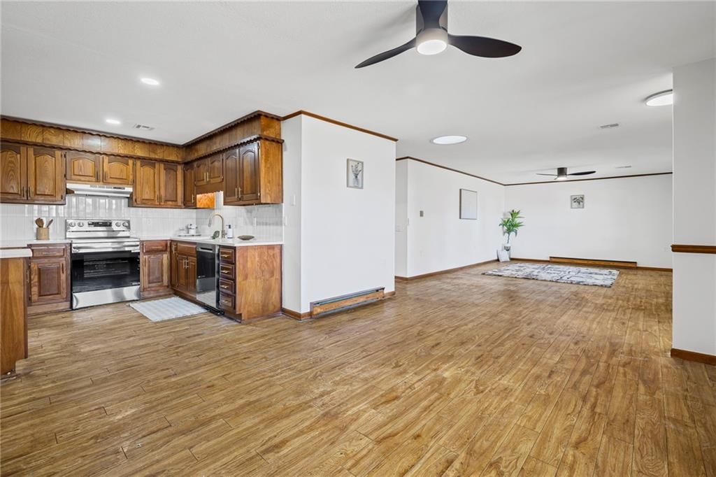 18806 Sunrise Drive — photo 11