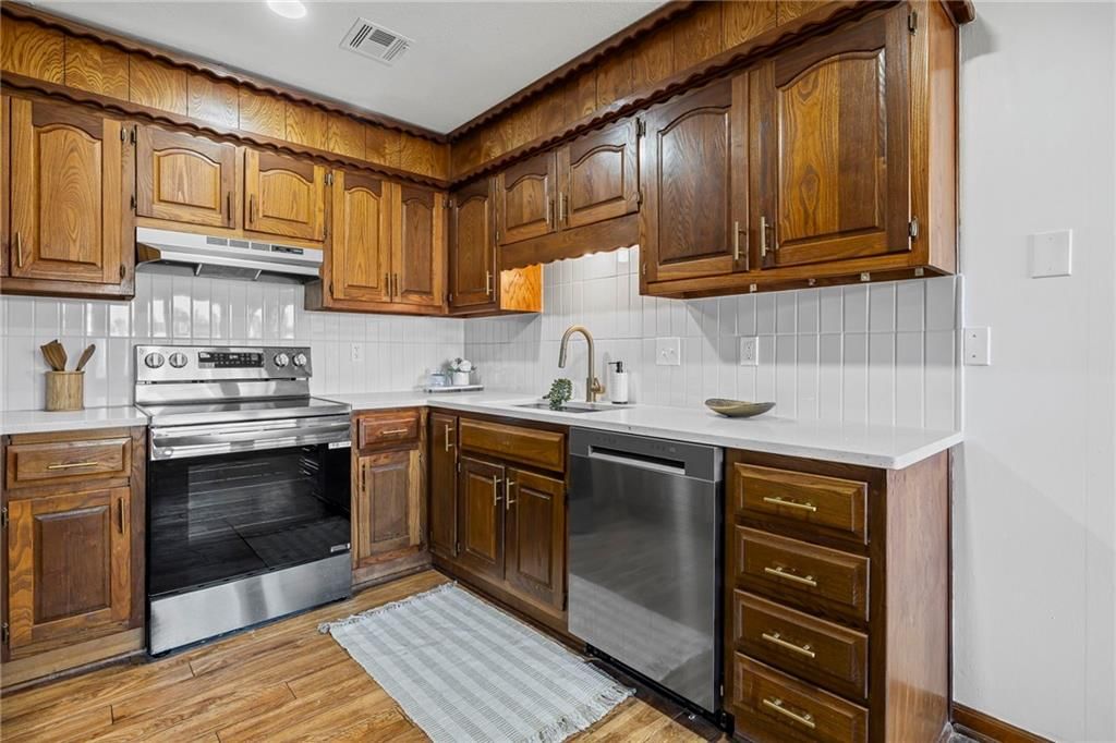 18806 Sunrise Drive — photo 12