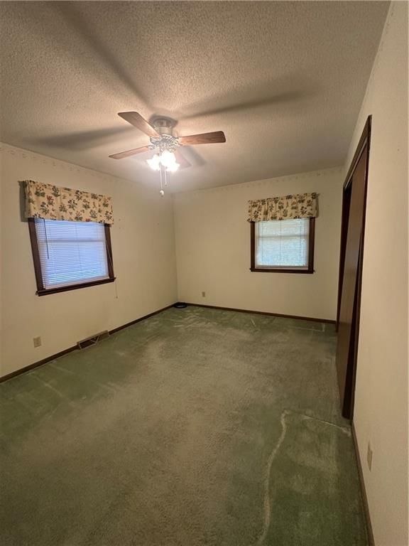 920 W Cooper Street — photo 16